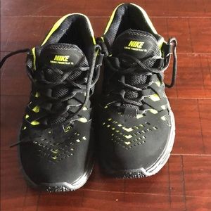 Nike men’s fingertrap tr.